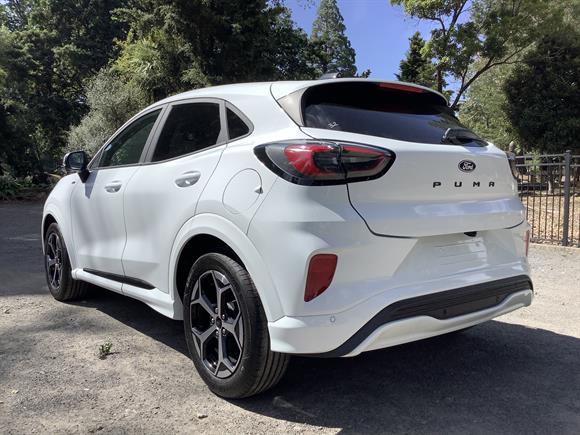 New Ford Puma ST-LINE