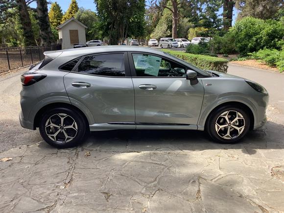 New Ford Puma ST-LINE