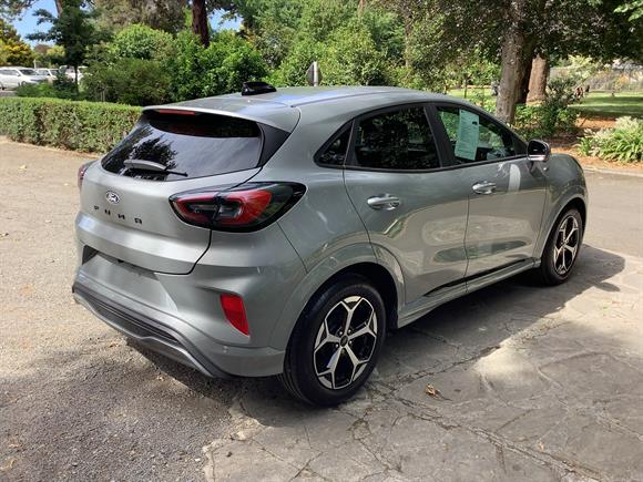 New Ford Puma ST-LINE