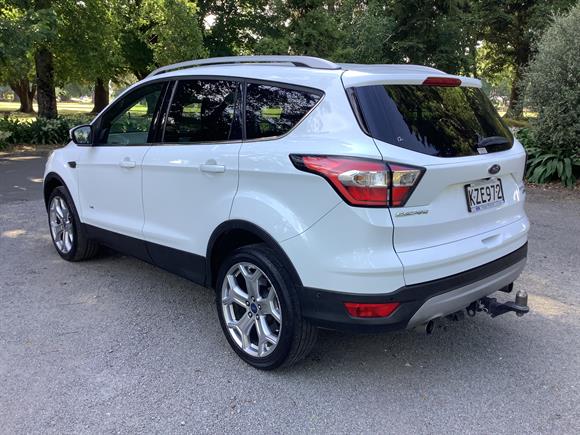 2017 Ford Escape TITANIUM AWD PETROL