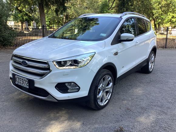 2017 Ford Escape TITANIUM AWD PETROL