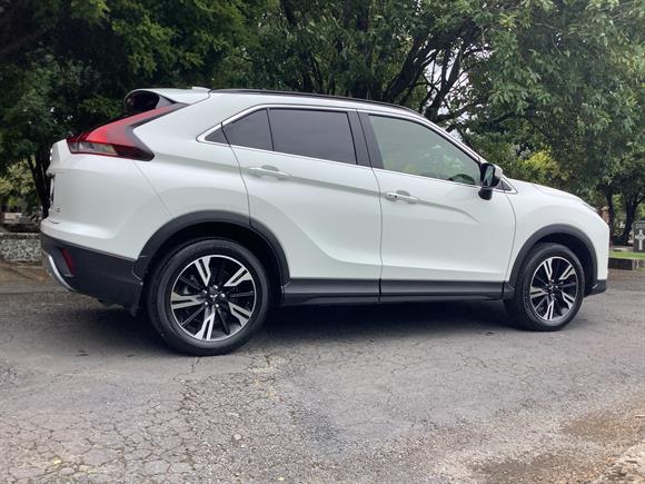 2023 Mitsubishi Eclipse Cross XLS