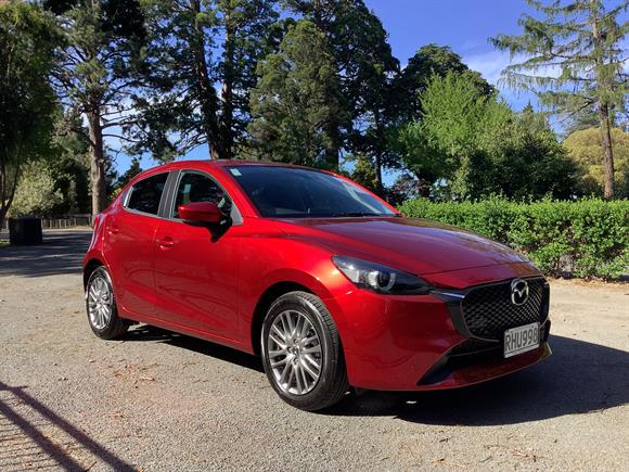 Mazda 2 GSX 2025