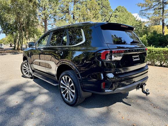 New Ford Everest PLATINUM