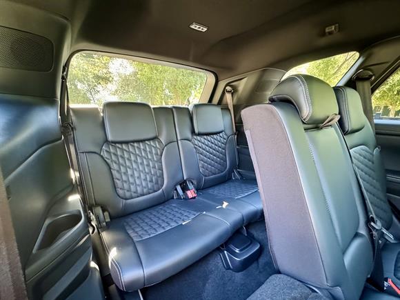 New Ford Everest PLATINUM