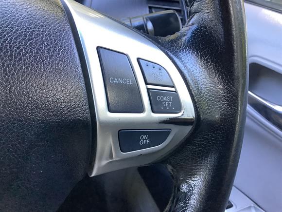 2012 Mitsubishi Triton D/CAB GLS 4WD