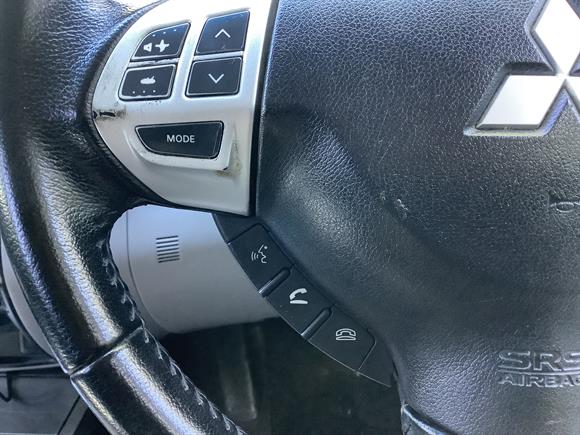 2012 Mitsubishi Triton D/CAB GLS 4WD