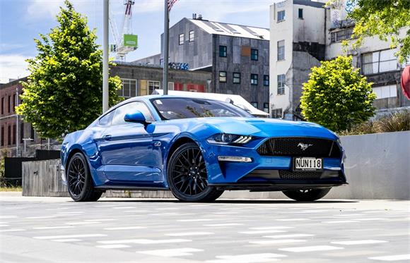 Ford Mustang 5.0L Fastback At 5.0 2021