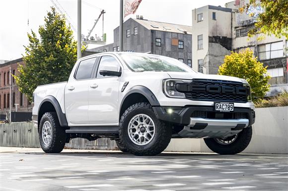 Ford Ranger Raptor 3.0L V6 Twin Turbo EcoBoost 2024