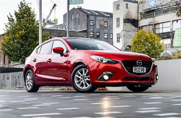 Mazda Axela 1.5L Hatch 2014