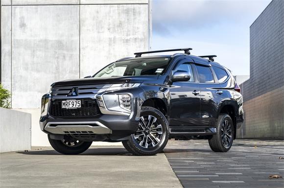 Mitsubishi Pajero Vrx 2.4D 4WD 2020