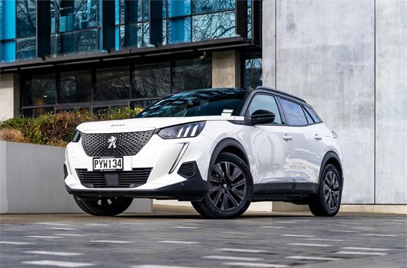 Peugeot 2008 GT Electric 2023