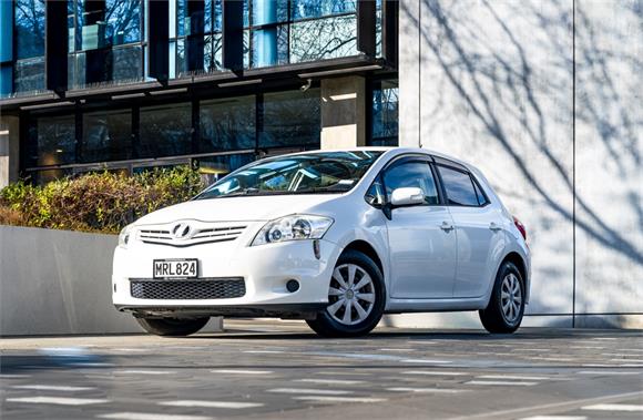 Toyota Auris 2010