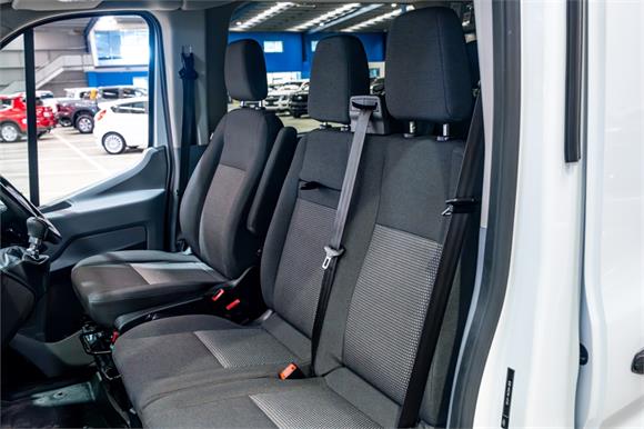 2019 Ford Transit Bus 410L