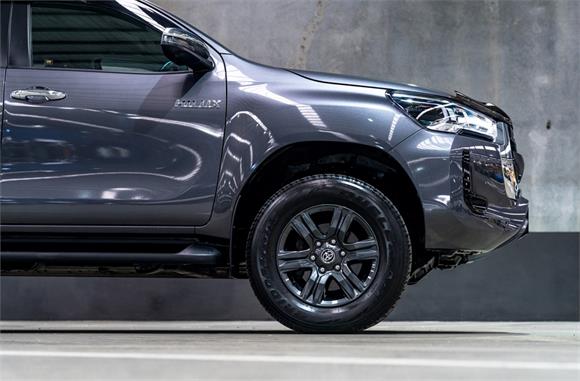 2021 Toyota Hilux SR5 TD DC 2.8L 4WD