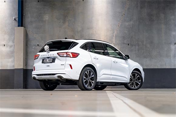 2023 Ford Escape ST-Line X PHEV