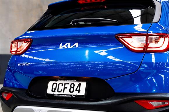 2023 Kia Stonic Lx 1.4 Petrol