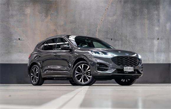 Ford Escape St-Line X Plug in hybrid 2023