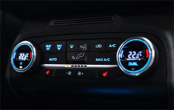 2023 Ford Escape St-Line X Plug in hybrid