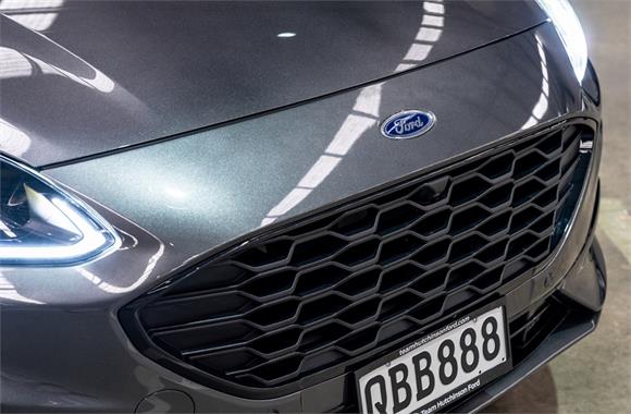 2023 Ford Escape St-Line X Plug in hybrid