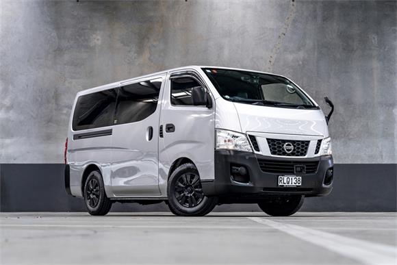 Nissan NV350 2016