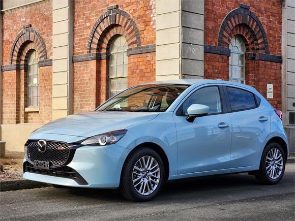 Mazda 2 LIMITED 2025