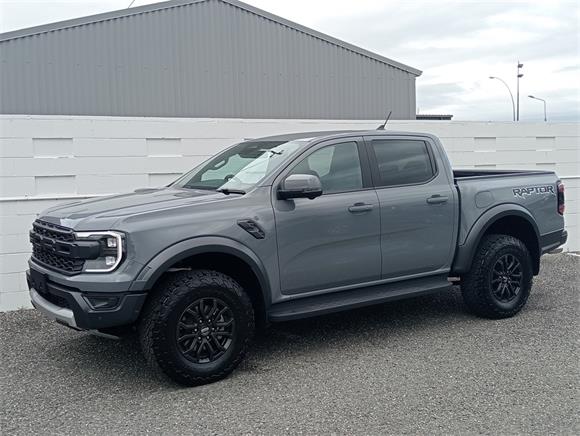 Ford Ranger Raptor V6 3.0L Twin Turbo 2024