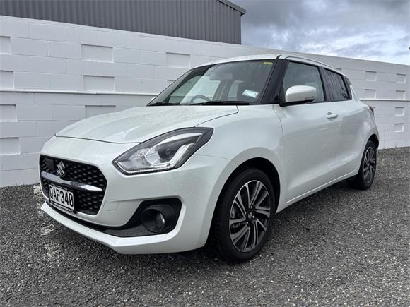 Suzuki Swift RS 1.0PT 6AT 2023