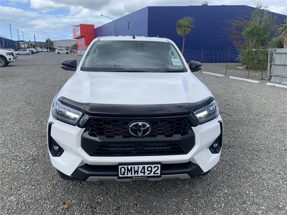 2024 Toyota Hilux SR5 2.8DT Hybrid 6AT 4WD DCW/4D/5S (LFDAS-NM1)