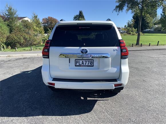 2022 Toyota Land Cruiser Prado VX 2.8D 6AT 4WD SUV/5D/7S (GJXT-SI2)