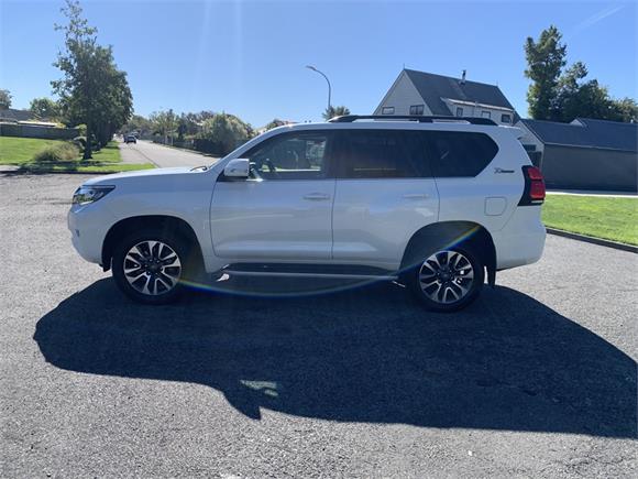 2022 Toyota Land Cruiser Prado VX 2.8D 6AT 4WD SUV/5D/7S (GJXT-SI2)