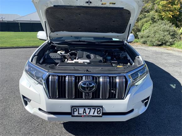 2022 Toyota Land Cruiser Prado VX 2.8D 6AT 4WD SUV/5D/7S (GJXT-SI2)