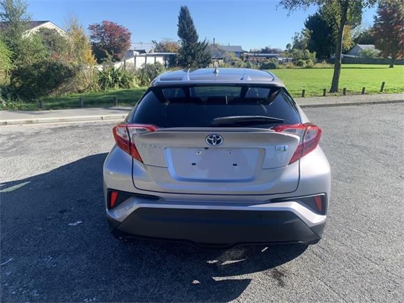 2017 Toyota C-HR 1.8 Hybrid G 5 Dr SUV CVT FWD