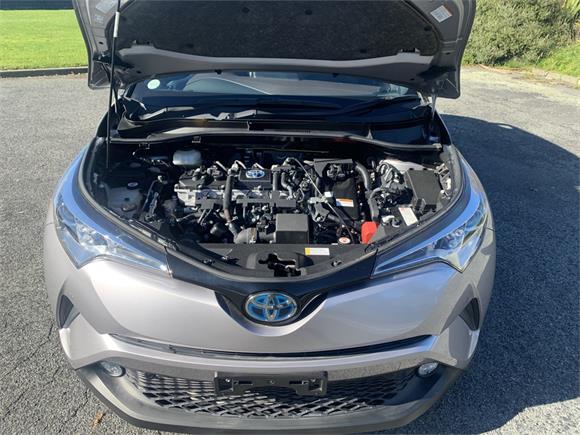 2017 Toyota C-HR 1.8 Hybrid G 5 Dr SUV CVT FWD