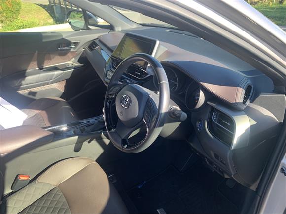 2017 Toyota C-HR 1.8 Hybrid G 5 Dr SUV CVT FWD
