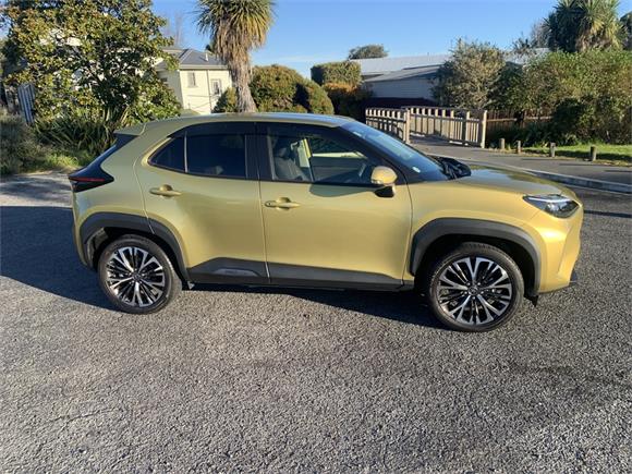 2021 Toyota Yaris Cross 1.5 Hybrid Z 4WD 5 Dr SUV CVT