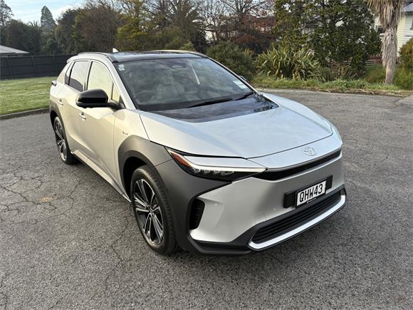 Toyota bZ4X Motion BEV AWD SUV/5D/5S 2023