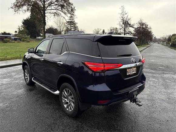 2021 Toyota Fortuner Limited 2.8DT 6AT 4WD WG/5D/7S