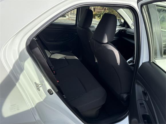 2023 Toyota Yaris Cross GX 1.5P HV ECVT FWD SUV/5D/5S