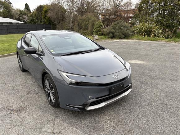 Toyota Prius 2.0 Hybrid Z 5 Dr Hatch CVT 2WD FWD 2023