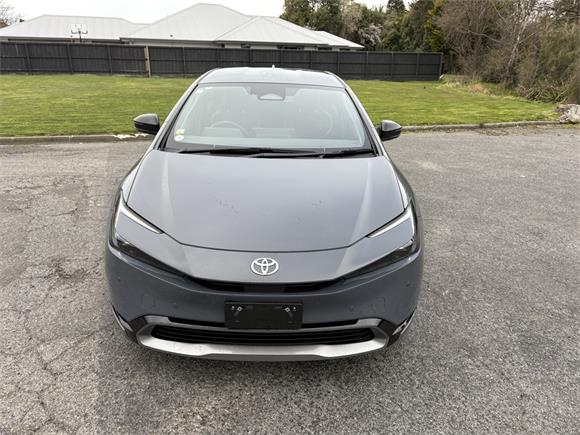 2023 Toyota Prius 2.0 Hybrid Z 5 Dr Hatch CVT 2WD FWD