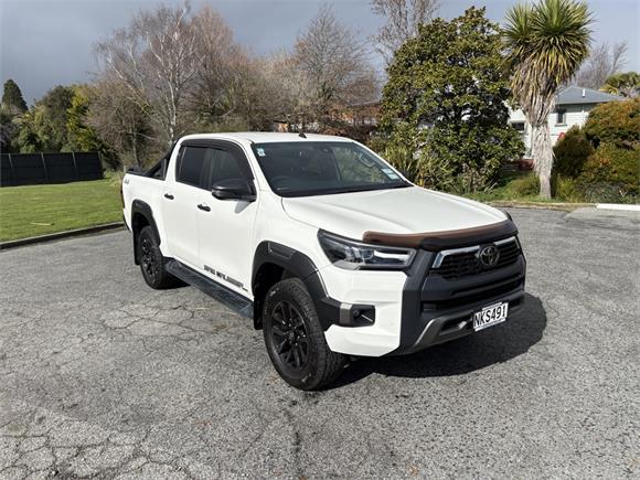 Toyota Hilux SR5 CRUISER 2.8DT 6AT 4WD DCW/4D/5S 2021