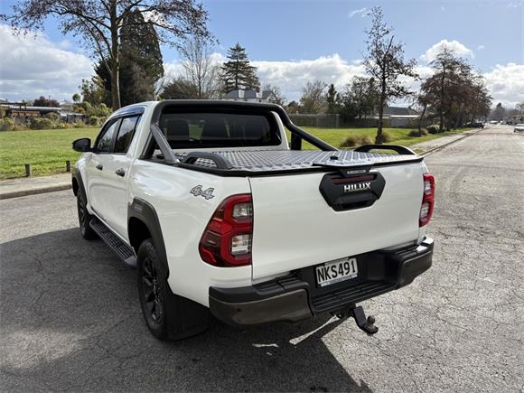 2021 Toyota Hilux SR5 CRUISER 2.8DT 6AT 4WD DCW/4D/5S