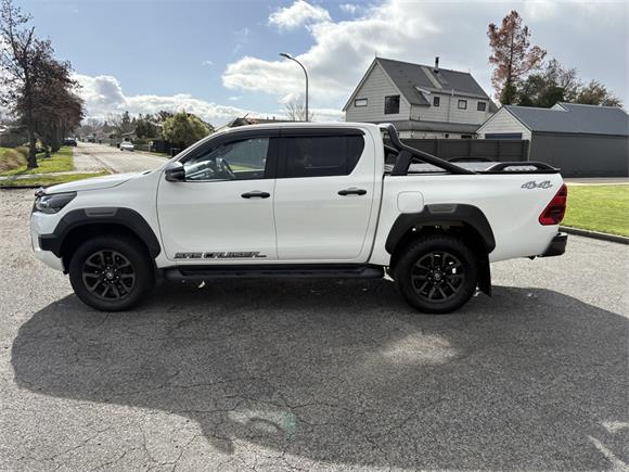 2021 Toyota Hilux SR5 CRUISER 2.8DT 6AT 4WD DCW/4D/5S