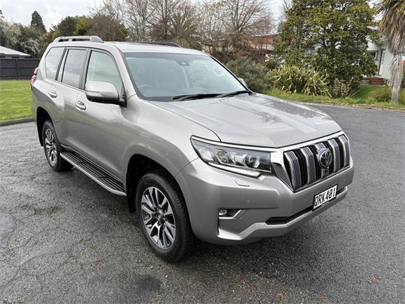 Toyota Land Cruiser Prado VX 2.8D 6AT 4WD SUV/5D/7S 2024