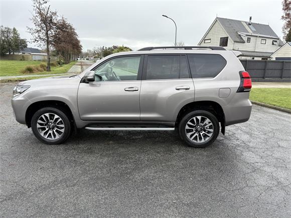 2024 Toyota Land Cruiser Prado VX 2.8D 6AT 4WD SUV/5D/7S