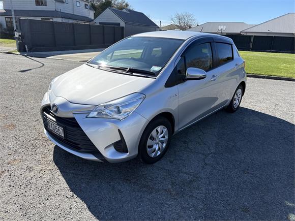 2017 Toyota Vitz 1.5 Hybrid F 5Dr Hatch CVT 2WD (NHP130-AHXNB-1)