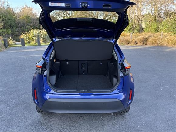 2022 Toyota Yaris Cross Limited 1.5P HV ECVT FWD SUV/5D/5S
