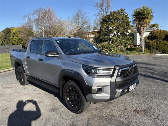 Toyota Hilux SR5 CRUISER 2.8DT 6AT 4WD DCW/4D/5S 2022
