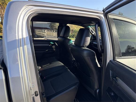 2022 Toyota Hilux SR5 CRUISER 2.8DT 6AT 4WD DCW/4D/5S